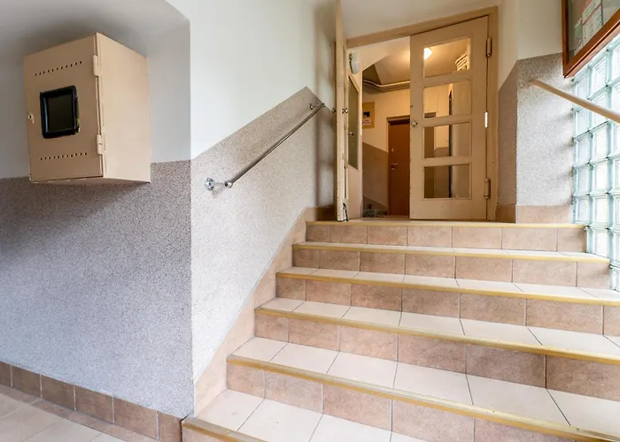 Old Town Standard By Bookinghost *