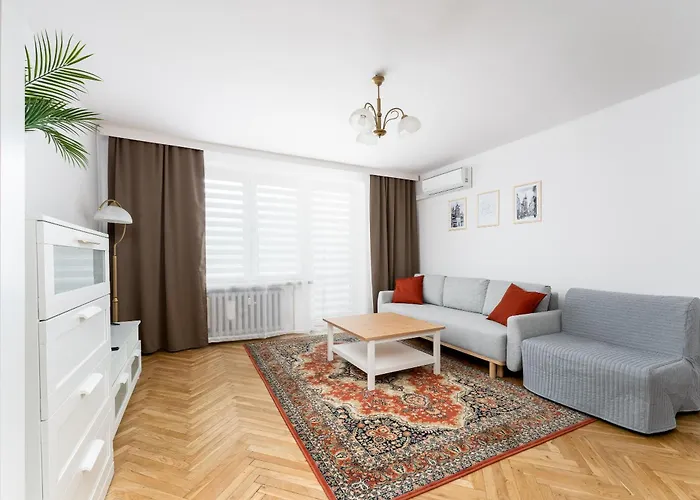 Old Town Standard By Bookinghost Lejlighed